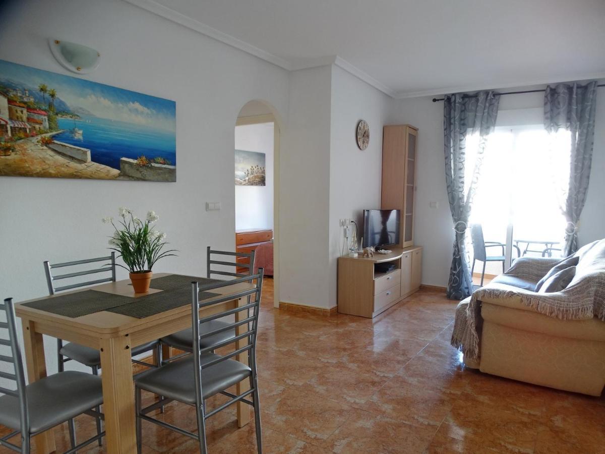 Apartamento Laguna Rosa Torrevieja Esterno foto