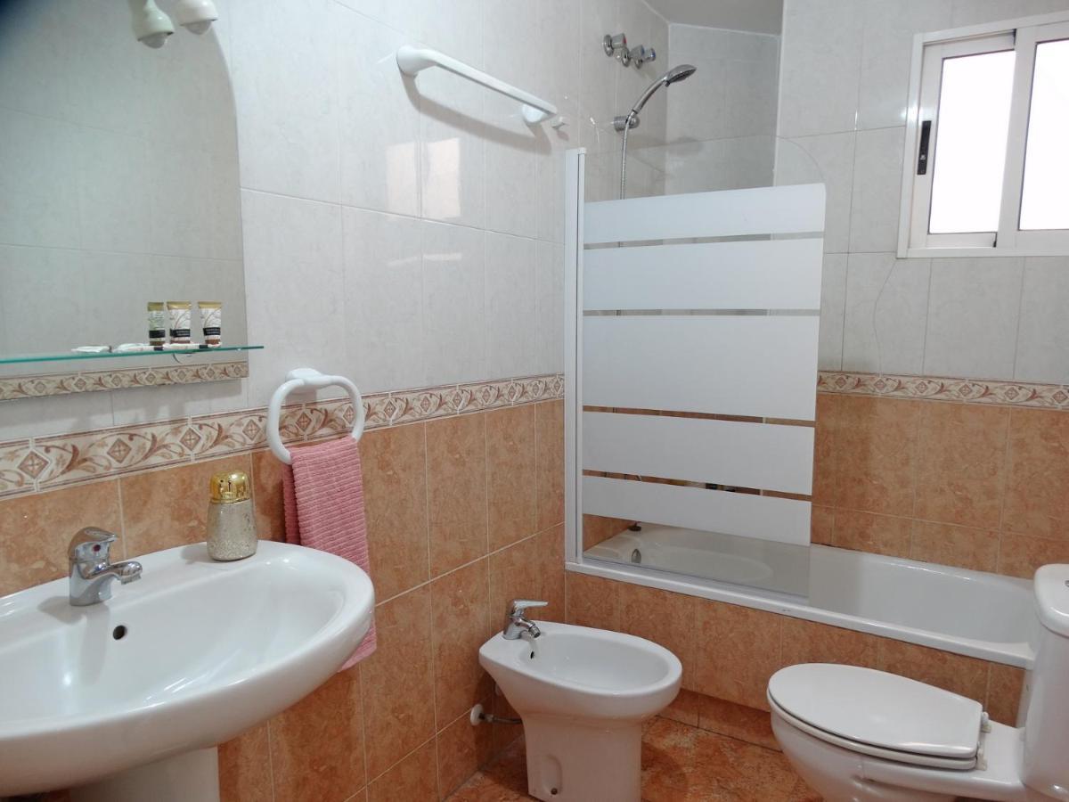 Apartamento Laguna Rosa Torrevieja Esterno foto