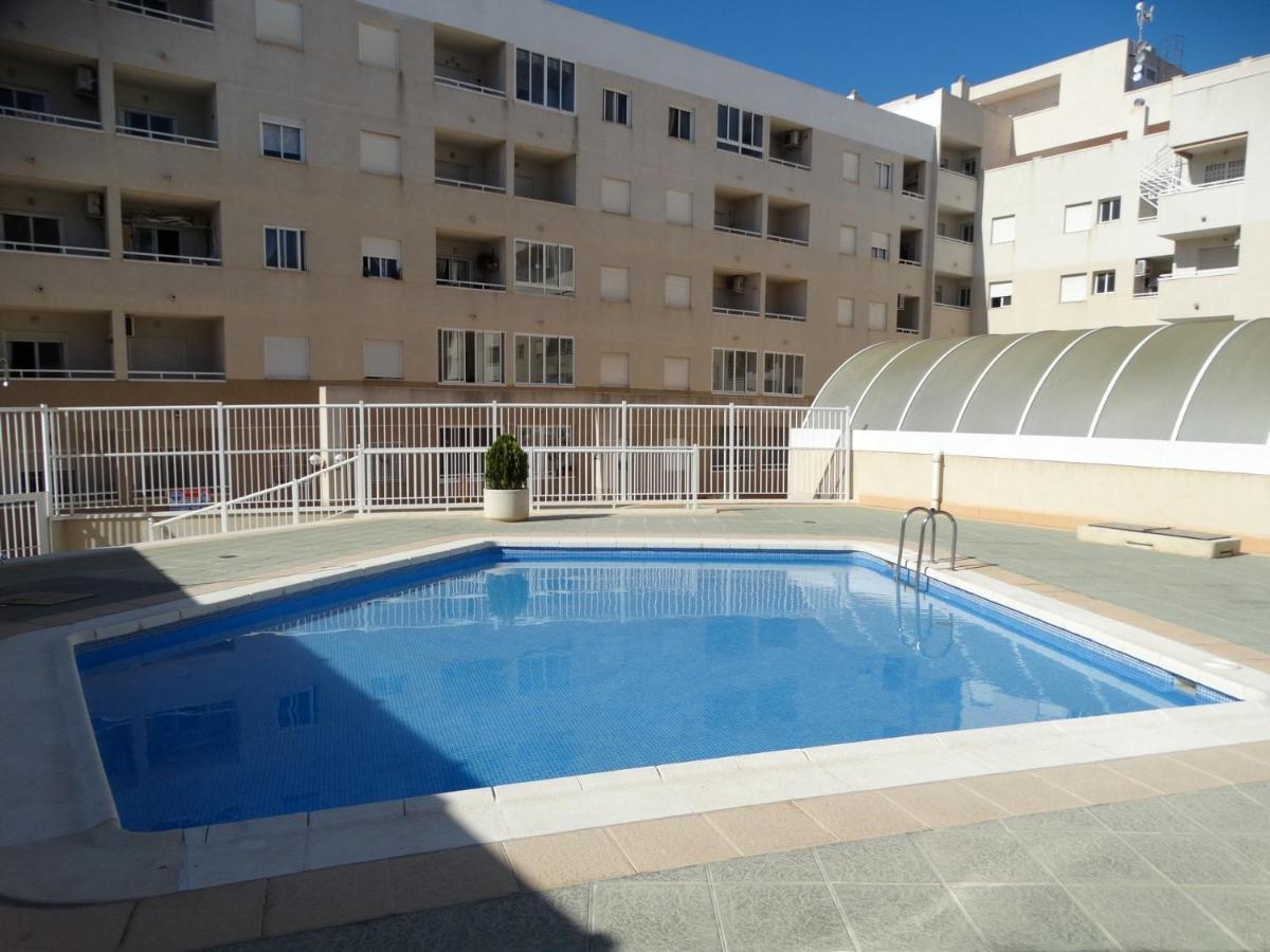 Apartamento Laguna Rosa Torrevieja Esterno foto