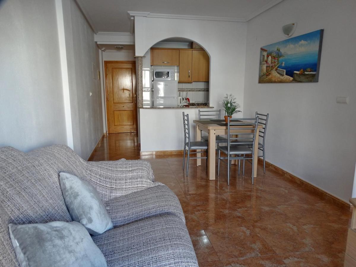 Apartamento Laguna Rosa Torrevieja Esterno foto